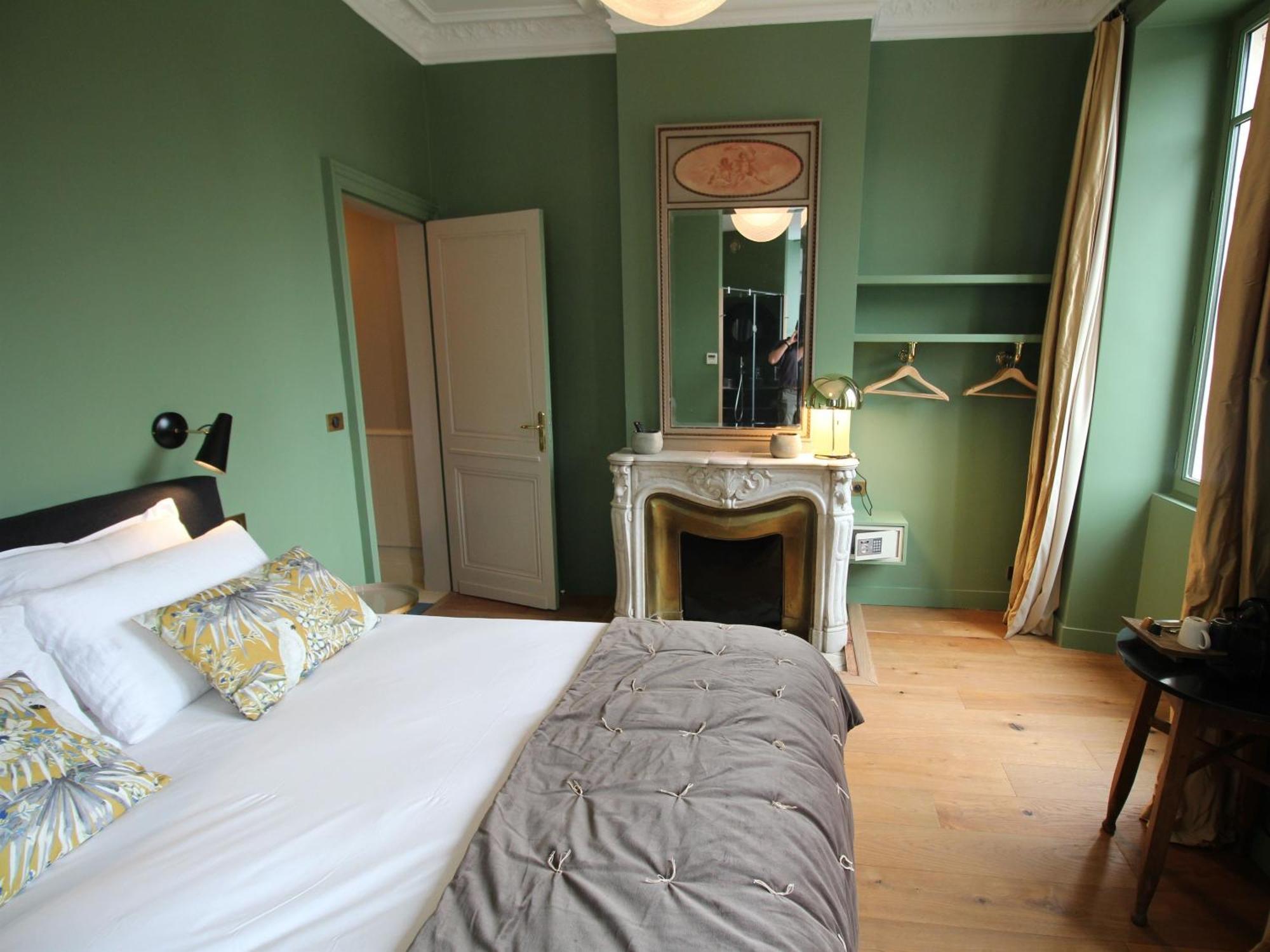 B&B L'Escapade Bordelaise - Cote Jardin Bordeaux Værelse billede